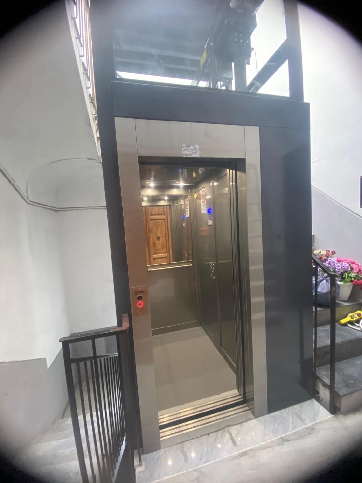 那不勒斯La Terrazza Nel Centro别墅 外观 照片